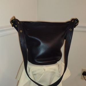 Vintage Coach Helen's Legacy Bucket Bag